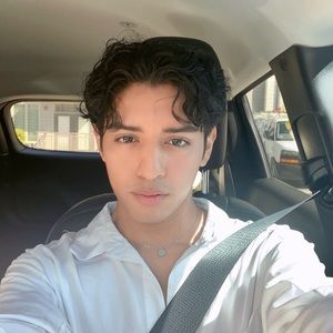 Meet your Posher, Xye